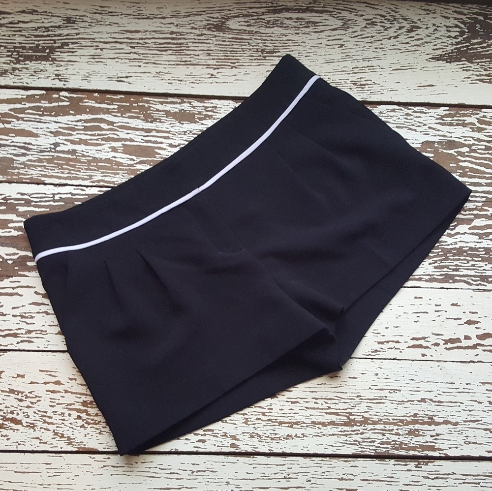 Brand new EXPRESS shorts